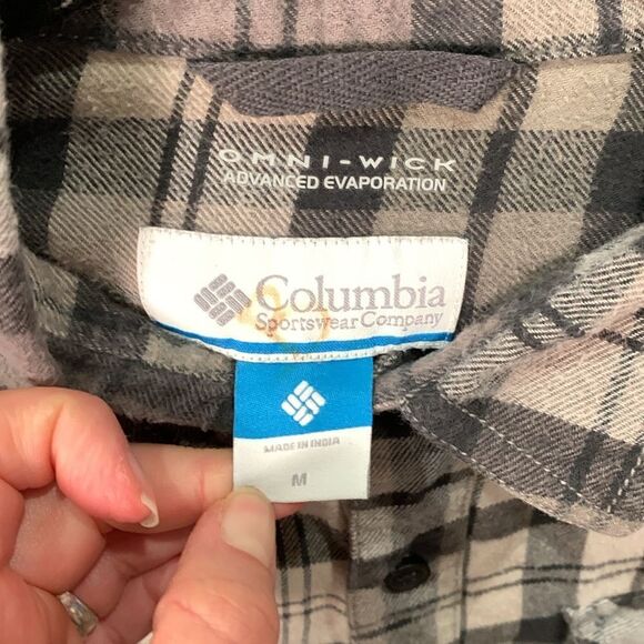Columbia two-tone gray, button-down flannel plaid men’s size medium casual shirt - Picture 3 of 7